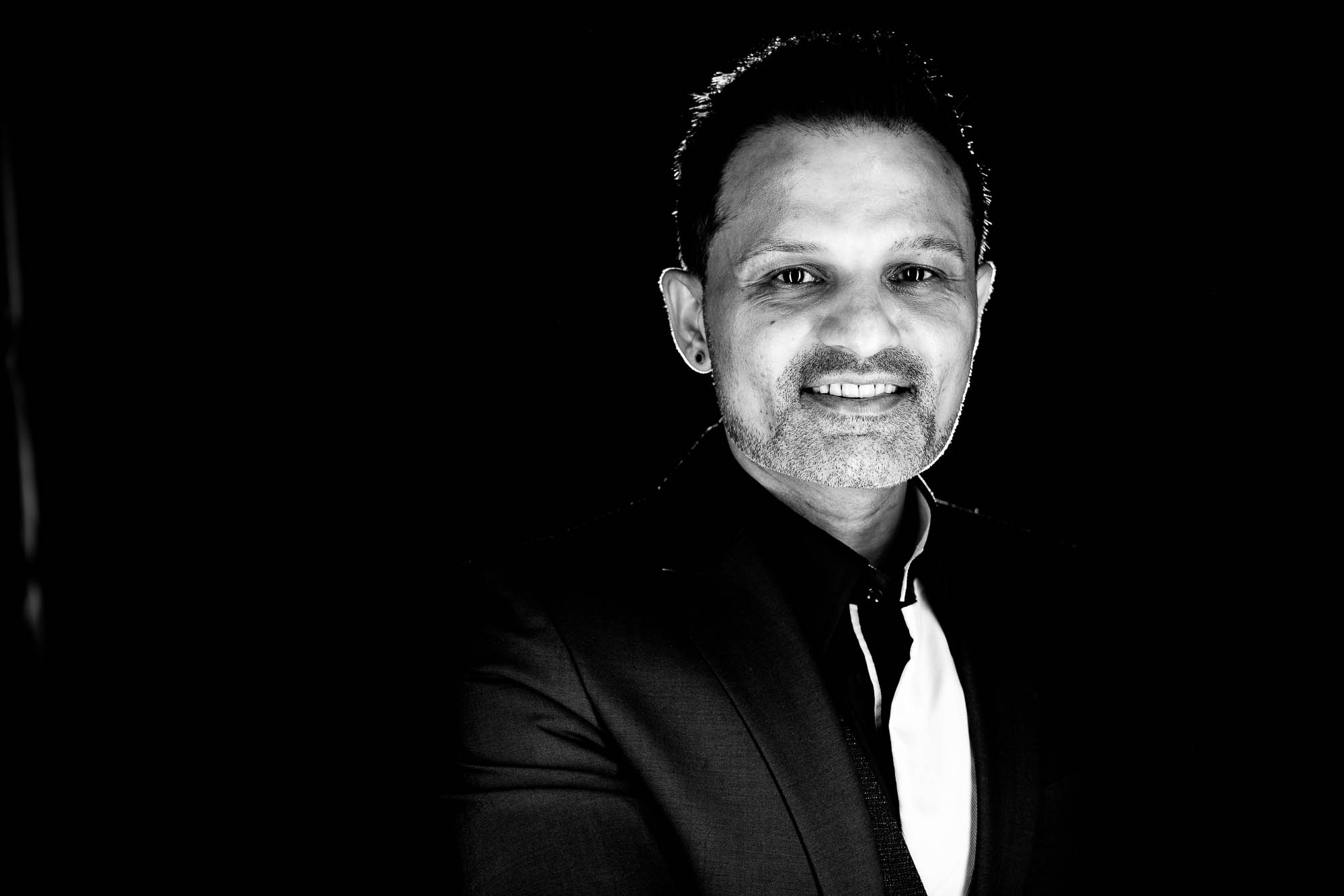 Export x3 Headshot  06491 Dez 01 2019 Headshots 2019  Miro Nicole Nadine 2